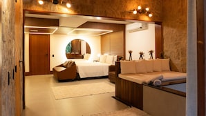 Presidential Suite | Meja, ruang kerja komputer riba, langsir/tirai gelap terus, kalis bunyi 