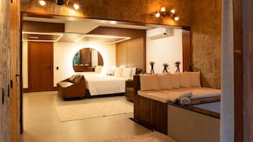 Presidentiële suite | 1 slaapkamer, een bureau, een laptopwerkplek, verduisterende gordijnen