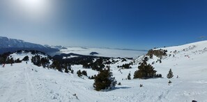 Skidåkning och snöaktiviteter