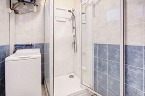 Hair dryer - Mirande 1 - Appt vue mer et montagne (Port-Vendres)