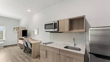Suite, 2 Queen Beds, Non Smoking | Desk, free WiFi