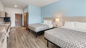 Suite, 2 queensize-senger, ikke-røyk | Skrivebord, wi-fi (inkludert) og sengetøy