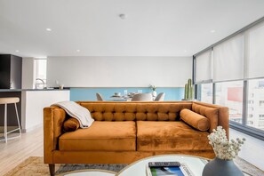 슈피리어 아파트 | 거실 공간 | TV