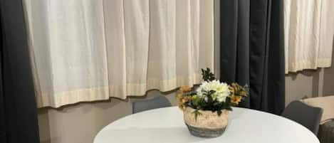 تناول الطعام