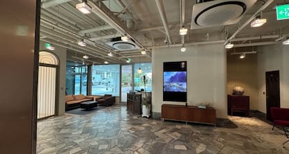Cozy 3-bedroom condo with WiFi, AC in amazing Seoul Gangnam