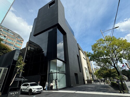 Cozy 3-bedroom condo with WiFi, AC in amazing Seoul Gangnam