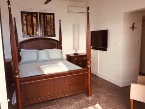 7 chambres, fer et planche à repasser, lit de bébé portatif, Wi-Fi