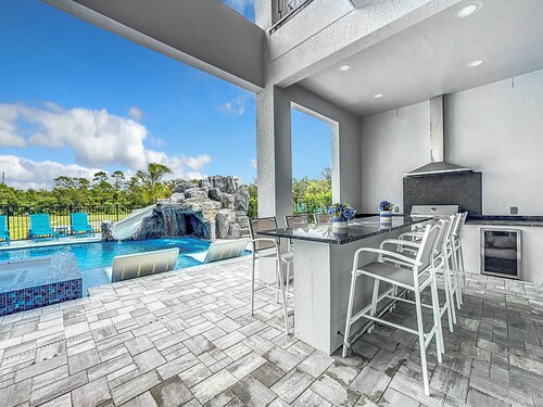 Really Fun House with tons of room, huge pool plenty to do and a terrific view 