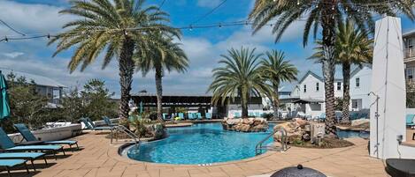 Piscine extérieure, piscine chauffée