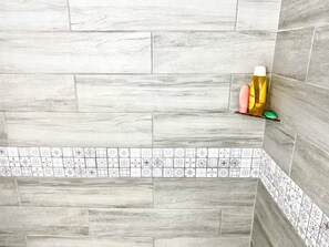 Håndklær, såpe og sjampo