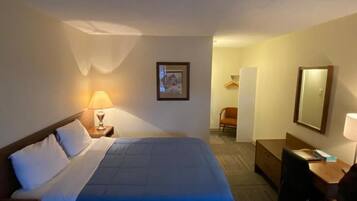 Työpöytä, silitysrauta/-lauta, ilmainen Wi-Fi