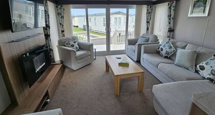 Mini Lodge Robin Hood Holiday Park