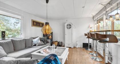 Superbe maison de 2 chambres Ă .