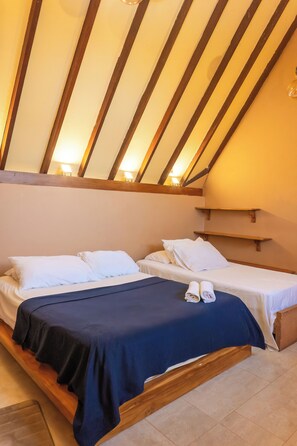 1 bedroom, free WiFi, bed sheets - Suite Anaho: Triple Capacity (Cartagena)