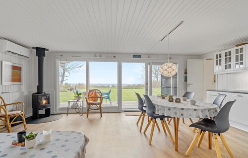 3 bedroom lovely home in Bjert