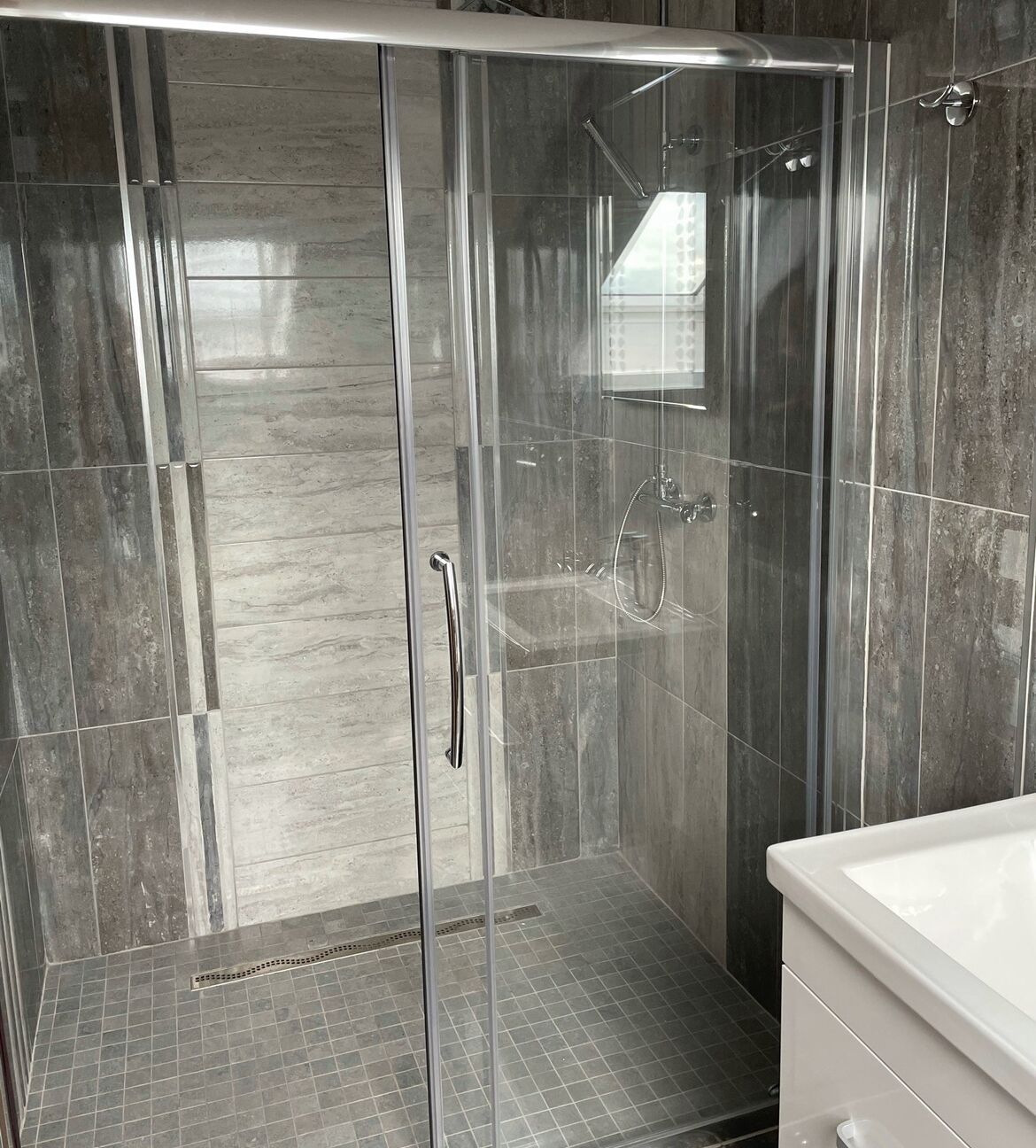 Apartment | Bathroom