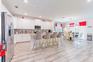Fridge, microwave, oven, stovetop - 6BR/5BA home w/ private pool Fl (Championsgate)