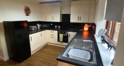 Radway Retreat - Cozy Countryside House