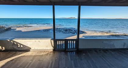 Charming 3-bedroom house with WiFi, AC in Puerto Penasco, Mexico