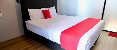 Deluxe Double Room, Garden View | Free WiFi