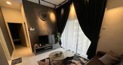 Youth City Residence/ 2 Room/ KLIA/ Nilai/ Pool