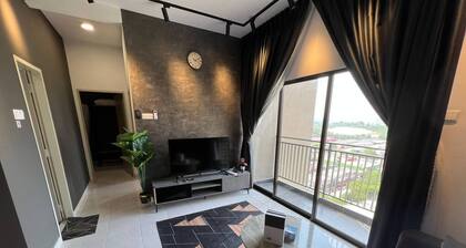 Youth City Residence/ 2 Room/ KLIA/ Nilai/ Pool