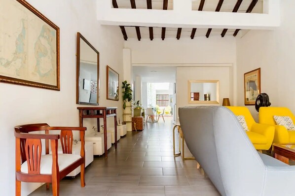 Interior - Stay in Trendy Getsemaní – Gorgeous Space in Cartagena’s Hottest Neighborhood! (Cartagena de Indias)
