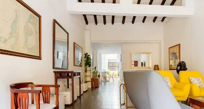Stay in Trendy Getsemaní – Gorgeous Space in Cartagena’s Hottest Neighborhood!