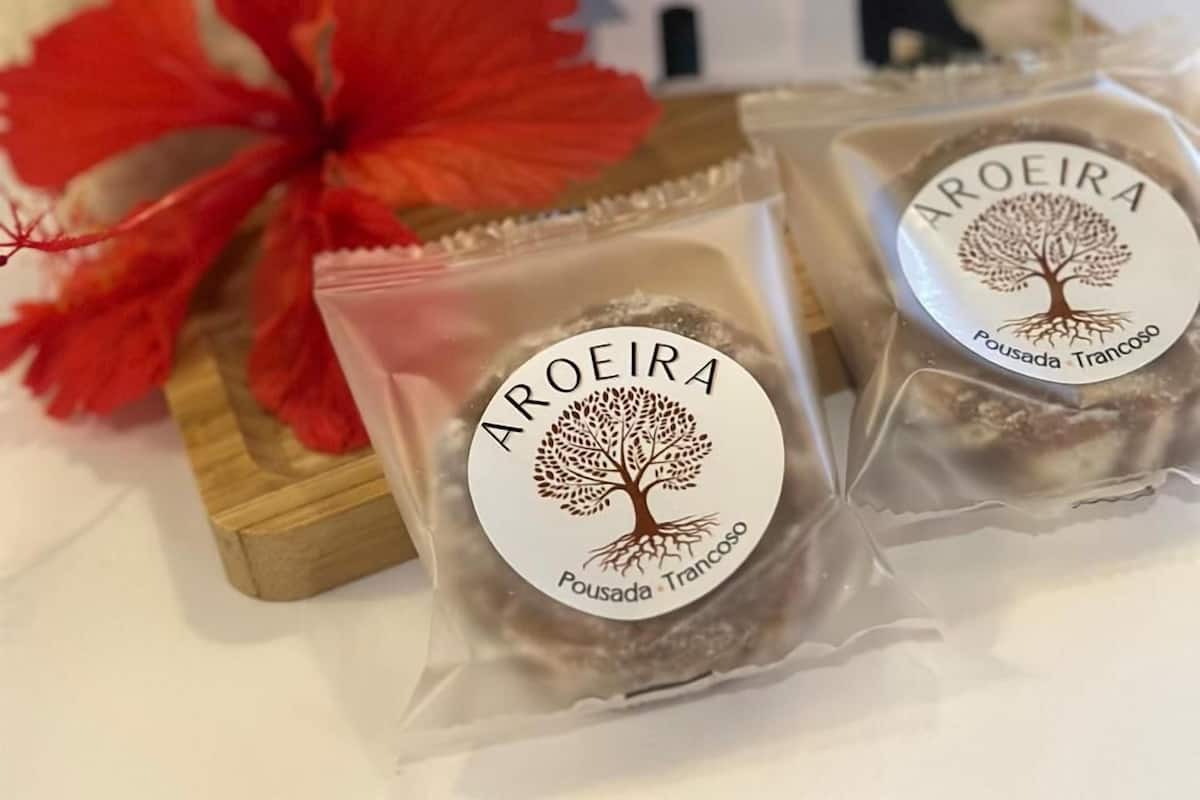 In-room safe, laptop workspace, blackout drapes, iron/ironing board