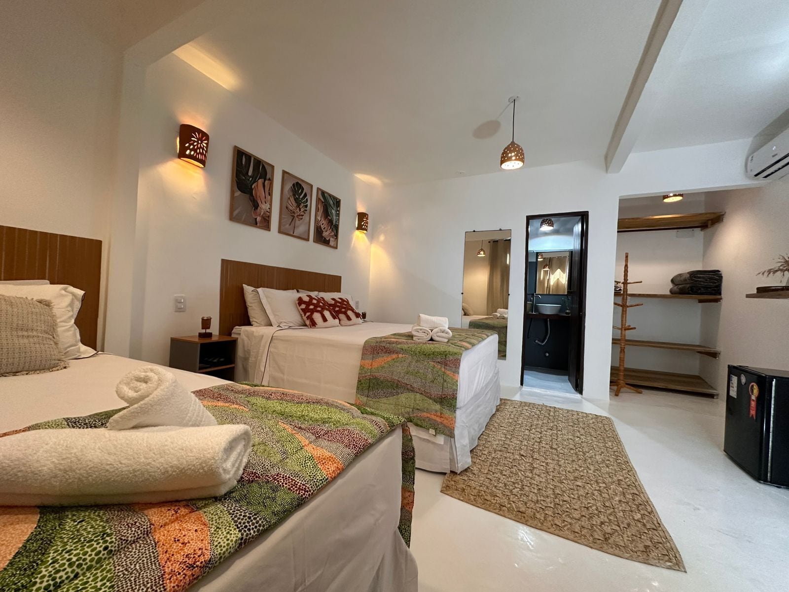 舒適三人房, 非吸煙房 | 房內夾萬、手提電腦工作空間、遮光窗簾/窗簾、熨斗/熨衫板