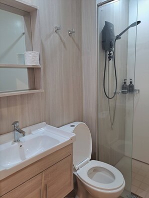 Haartrockner, Seife, Shampoo