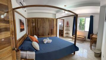 3 habitaciones, tabla de planchar con plancha, wifi y ropa de cama