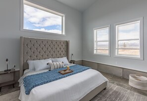 3 Schlafzimmer, Reisekinderbett, kostenloses WLAN, Bettwäsche