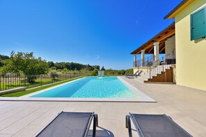 Pool - Villa Kiara (Istria - Kanfanar) (Kanfanar)