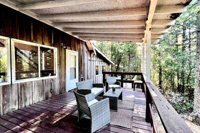 Pioneer Cabin Retreat