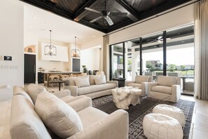 Smart TV, videogames