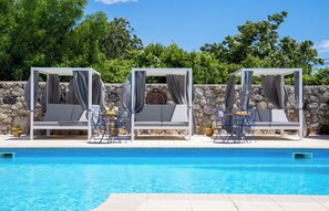 Piscine extérieure