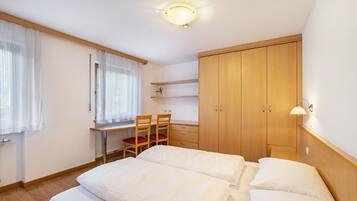 1 Schlafzimmer, kostenloses WLAN, Bettwäsche, Rollstuhlgeeignet