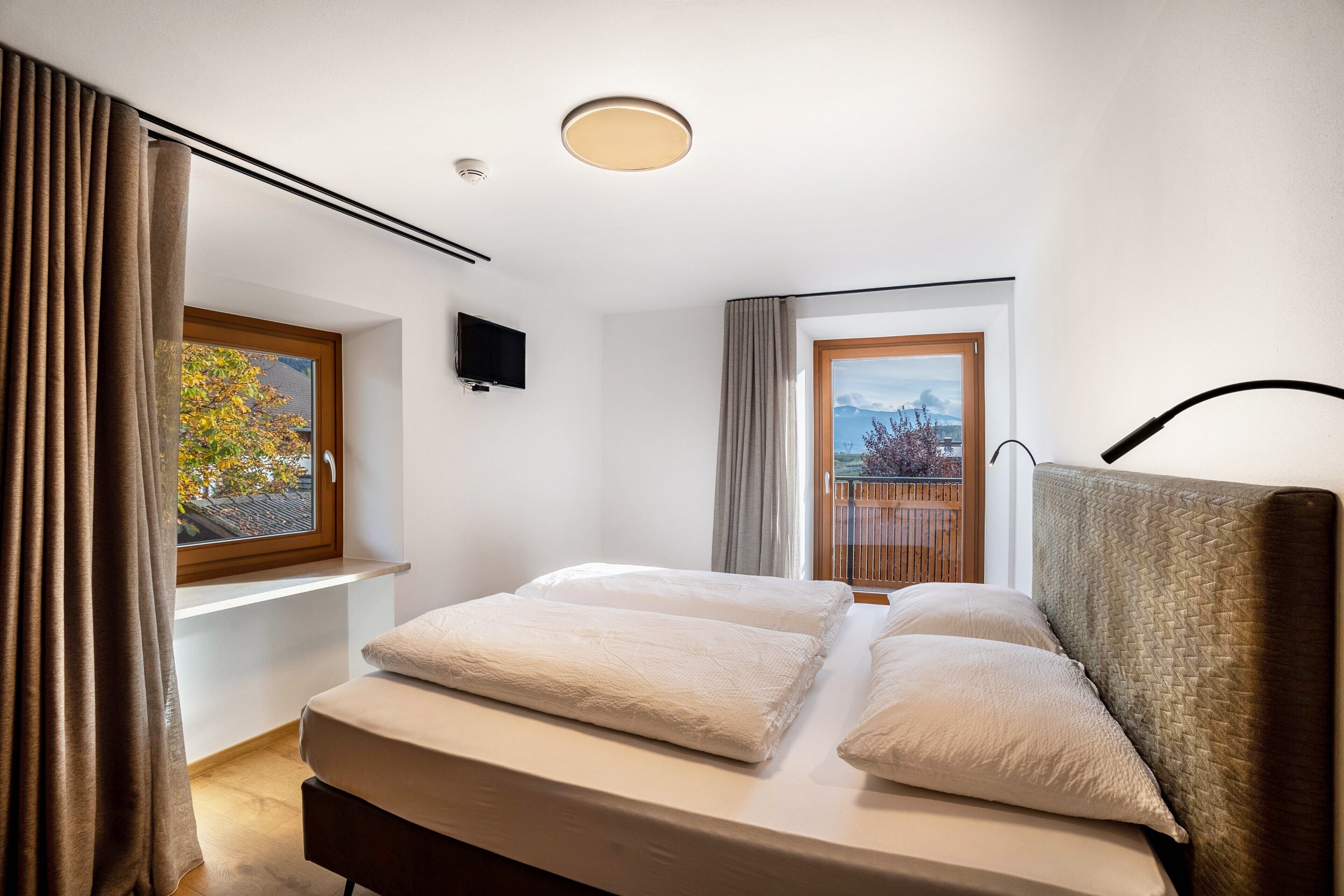 2 bedrooms, free WiFi, bed sheets, wheelchair access