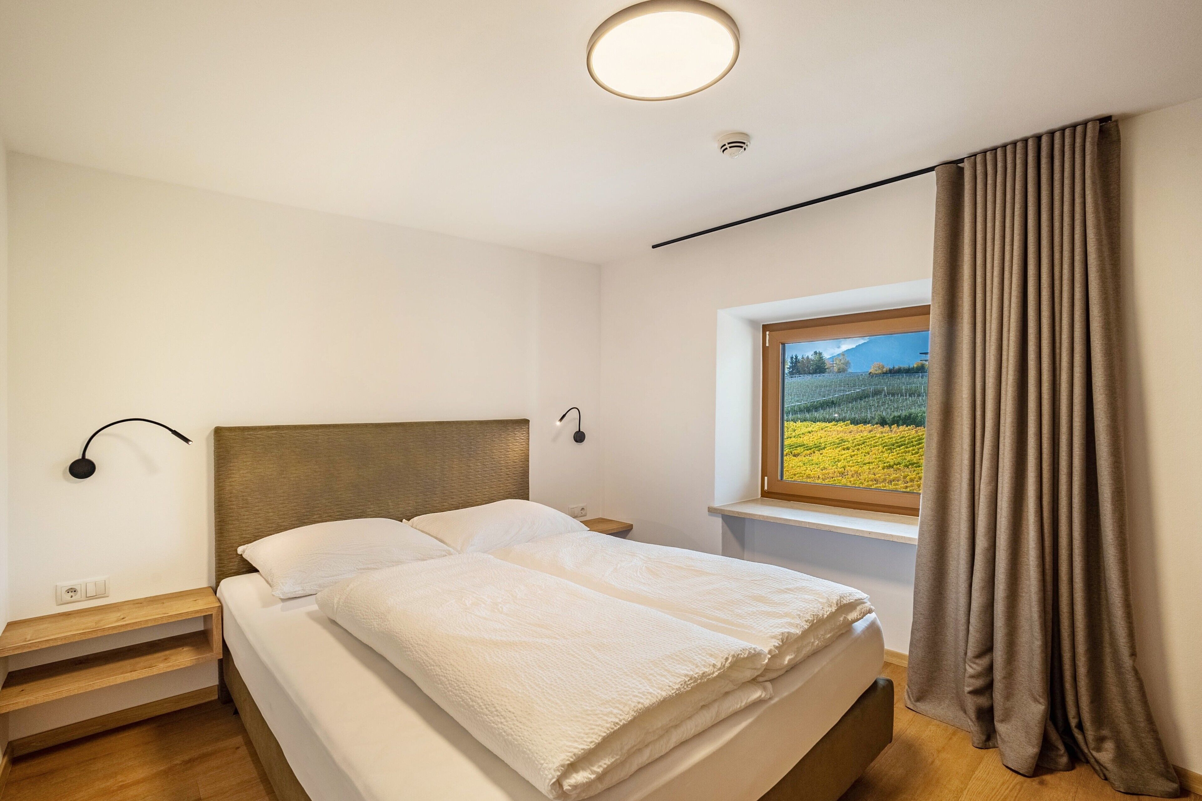 2 室のベッドルーム、WiFi (無料)、ベッドシーツ、車椅子でアクセスできる設備