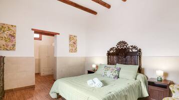 3 habitaciones, tabla de planchar con plancha y wifi gratis
