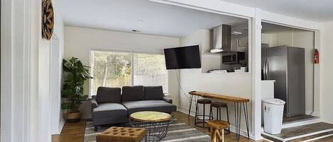 Smart-tv, videospelletjes, boeken en een computerscherm