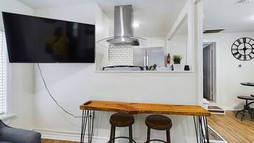 Smart TV, video games, books, computer monitors