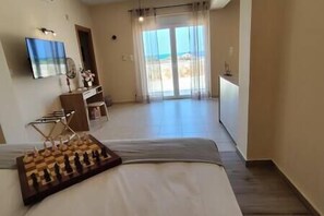 1 bedroom, desk, iron/ironing board, free WiFi - Sea Sand and Sun Beachfront (Pigianos Kampos)
