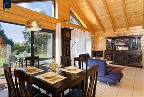 Dining - Vacation home Villa Riesling - Spacious vacation home with garden, sauna & fireplace - (Zempin)
