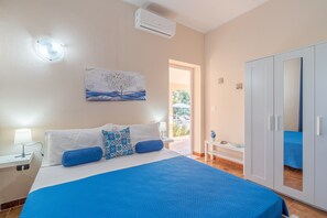 4 habitaciones, tabla de planchar con plancha y wifi gratis 