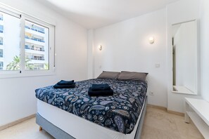 3 bedrooms, free WiFi, bed sheets