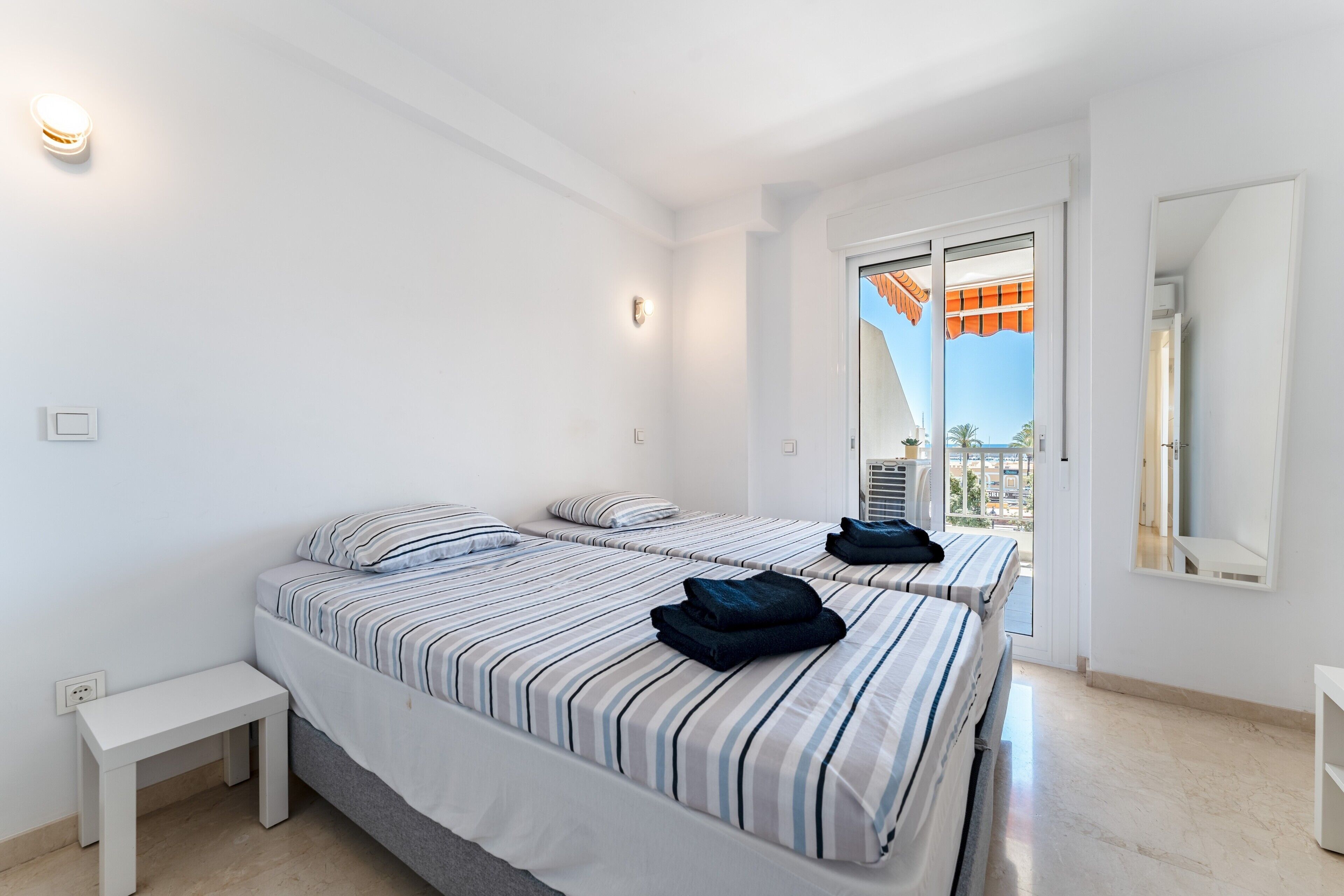 3 bedrooms, free WiFi, bed sheets