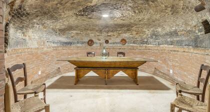 Country House 'Casa Estel Miracle' with Private Terrace and Private Garden