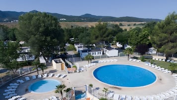Una piscina climatizada